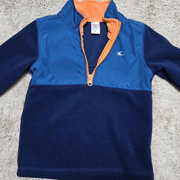 Sweaters - Picture 7 of 12